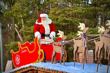 Santa Claus is coming to Durham Region!